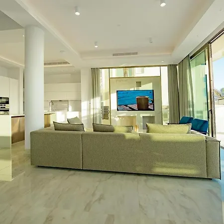 Adonis Beach Villas No.32 Βίλα Πάφος
