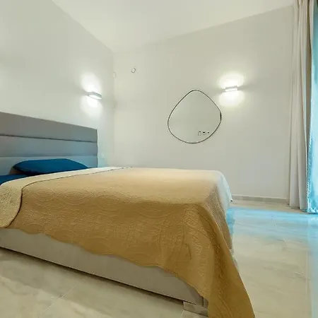 Βίλα Adonis Beach Villas No.32