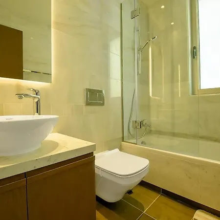 Adonis Beach Villas No.32 *